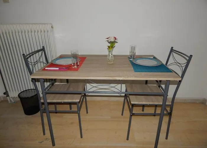 Cozy For 2-5 People-center 1 Tripoli