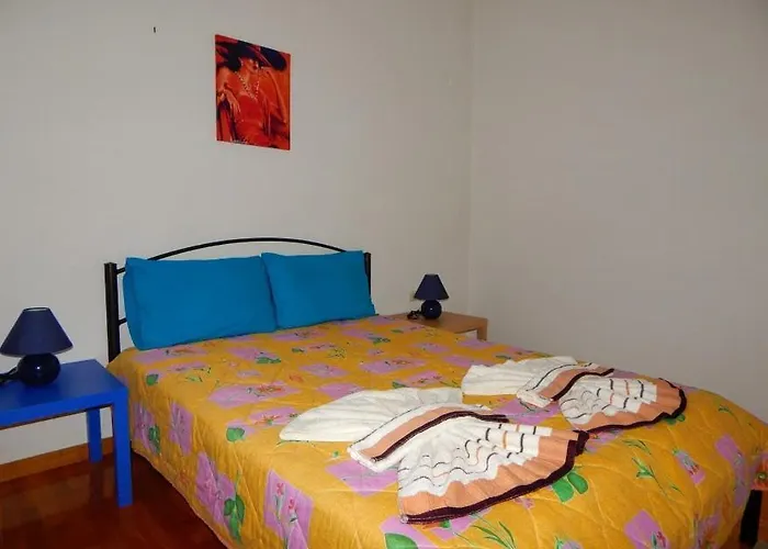 Apartamento Cozy For 2-5 People-center 1 *