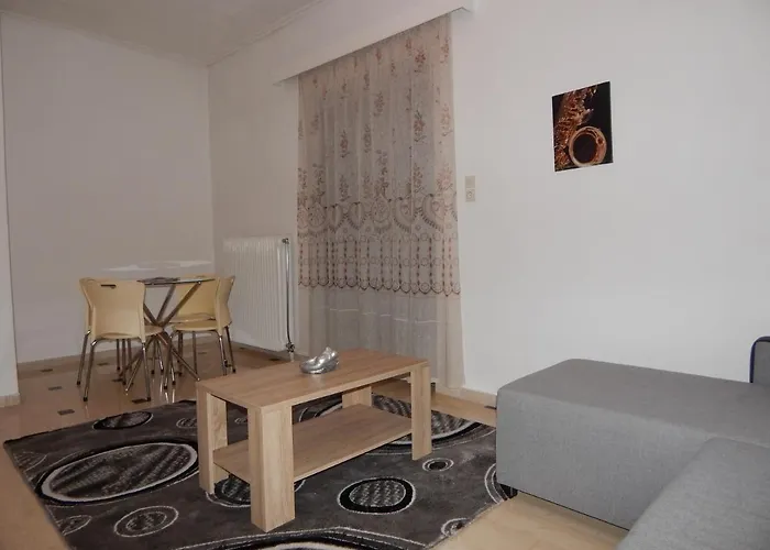 Cozy For 2-5 People-center 1 * Trípoli